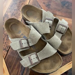 Birkenstocks size 36 arizona